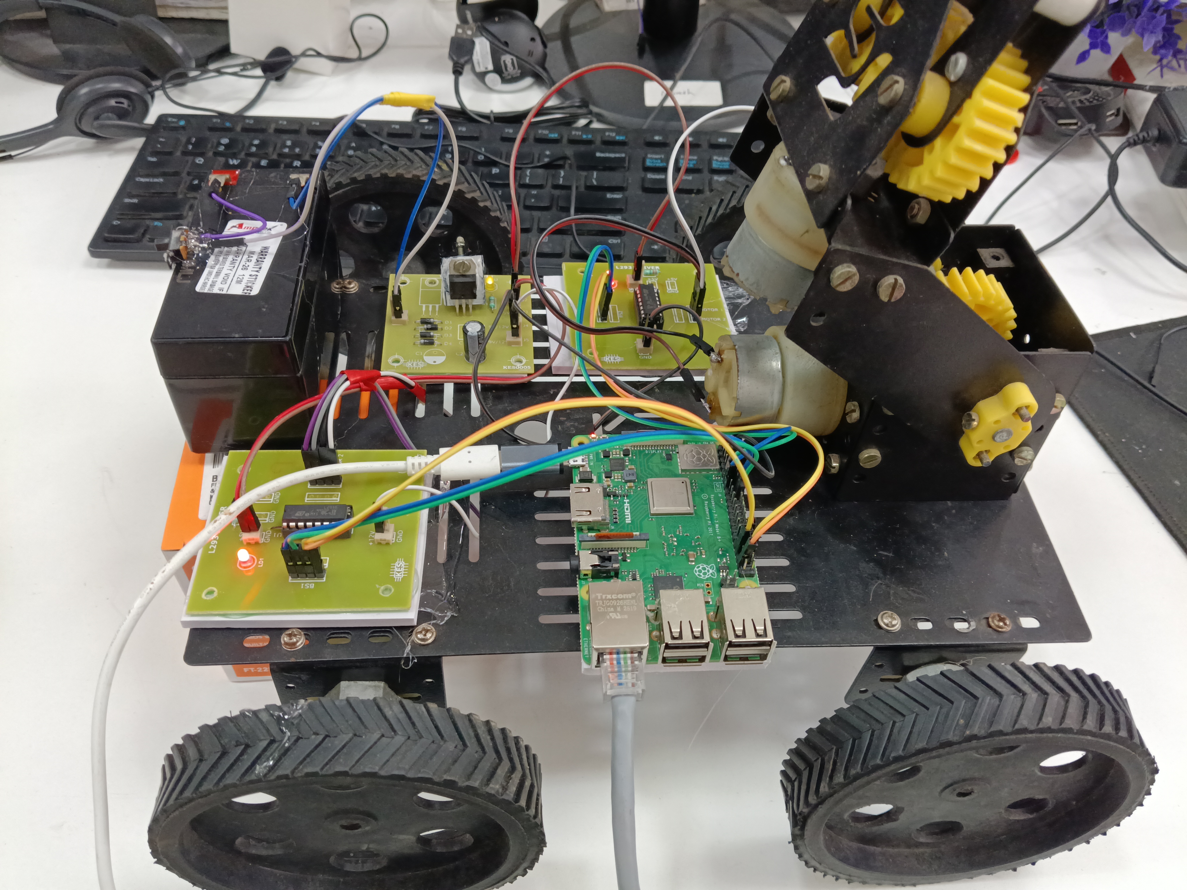 Spy Robot Car 